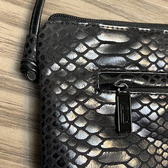 VTG BLACK LEATHER FAUX PYTHON BAGS BY PINKY BAG - Picture 8 of 16